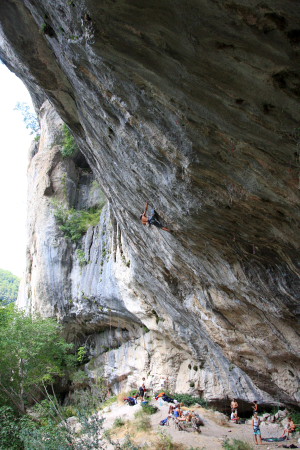 Kevin Aglae in Oudaï, les maux de la fin, 8c (© P. Gatta)