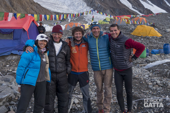 Rosa Fernandez Rubio, Kobi Reichen, Noel Hanna, Mike Horn and Philippe Gatta (© P. Gatta)