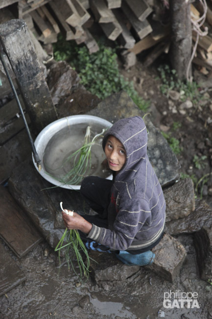 Trekking to the base camp of Kangchenjunga (© A. Gatta)