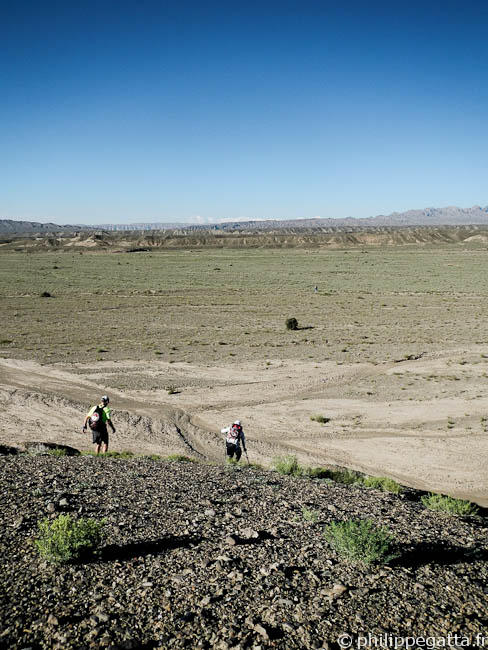 Mountain views after the red canyons (© P. Gatta)