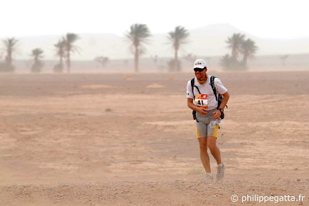 Sandstorm in the dunes (© P. Gatta)