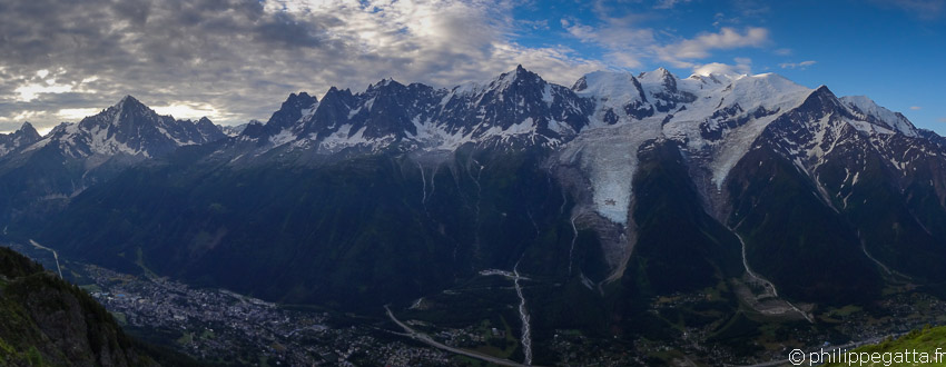 Tour du Mont Blanc: 170km and +10,000 m Trail running, France (© P. Gatta)