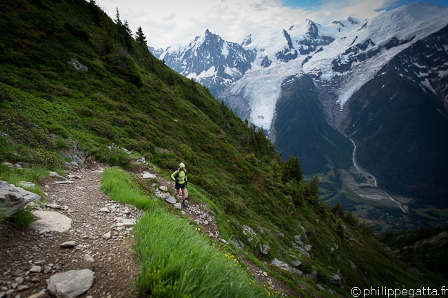 TMB: descent from Bellachat to les Houches (© P. Gatta)